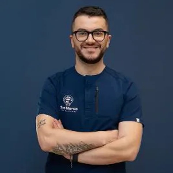 Dr Erion Nuna - Directeur du département de dentisterie